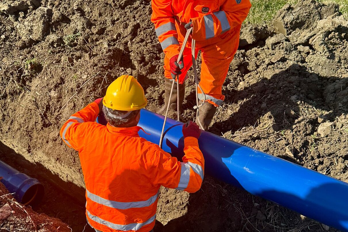 Lareter irrigation solution for a newly established olive grove in Tuscany